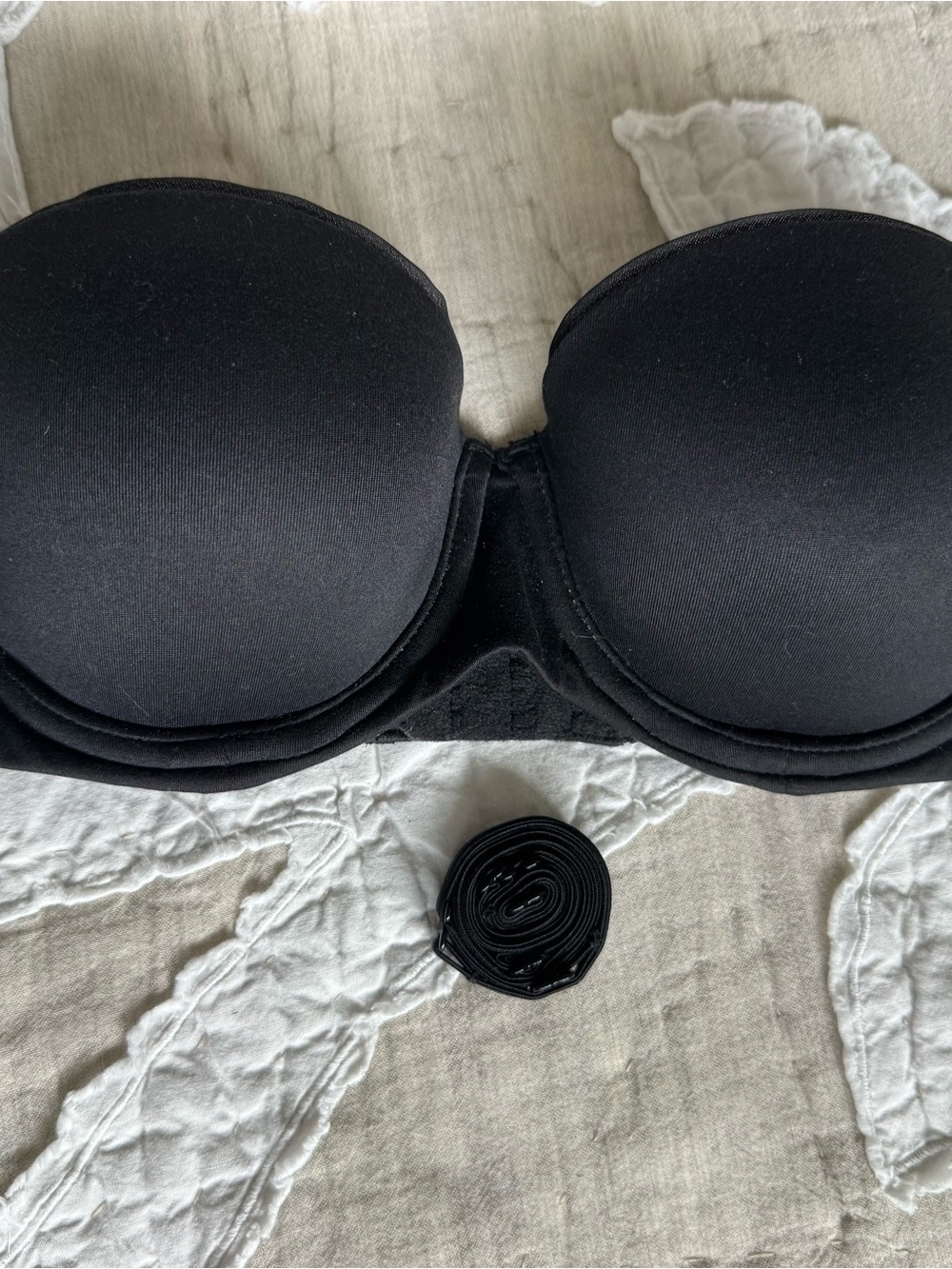 Calvin Klein Black Strapless Bandeau Bra